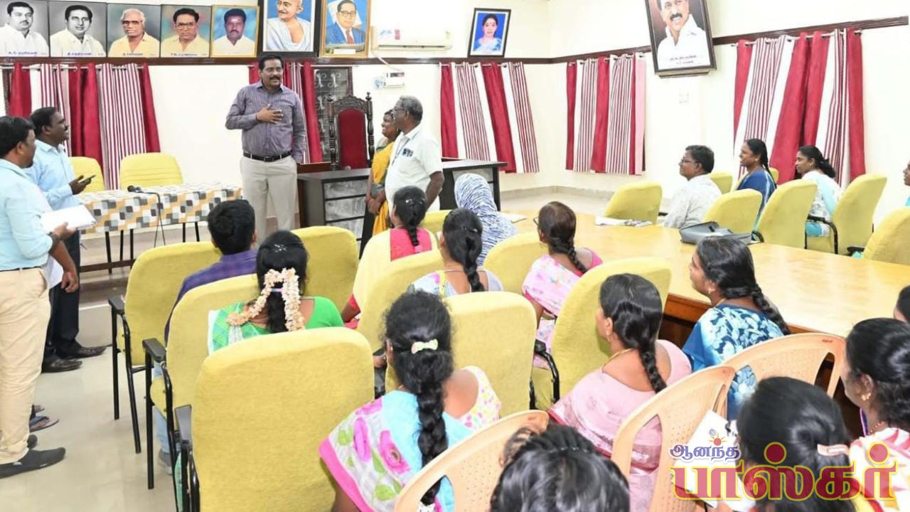 உணவு பொருள் வழங்கல் மற்றும் நுகர்வோர் பாதுகாப்பு குறித்து புத்தாக்க பயிற்சி.......